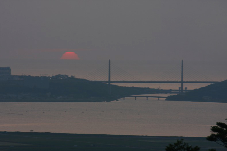 　　　夕陽八変化　　8