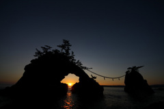 　　　能登の夕陽