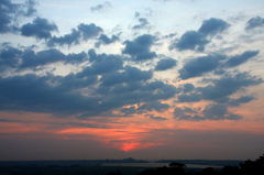 　　　潟の夕景