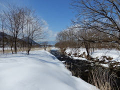 青空の雪景色-2