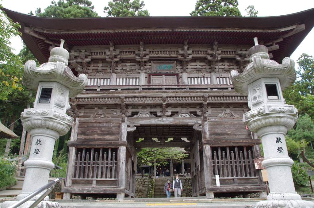 本山慈恩寺仁王門