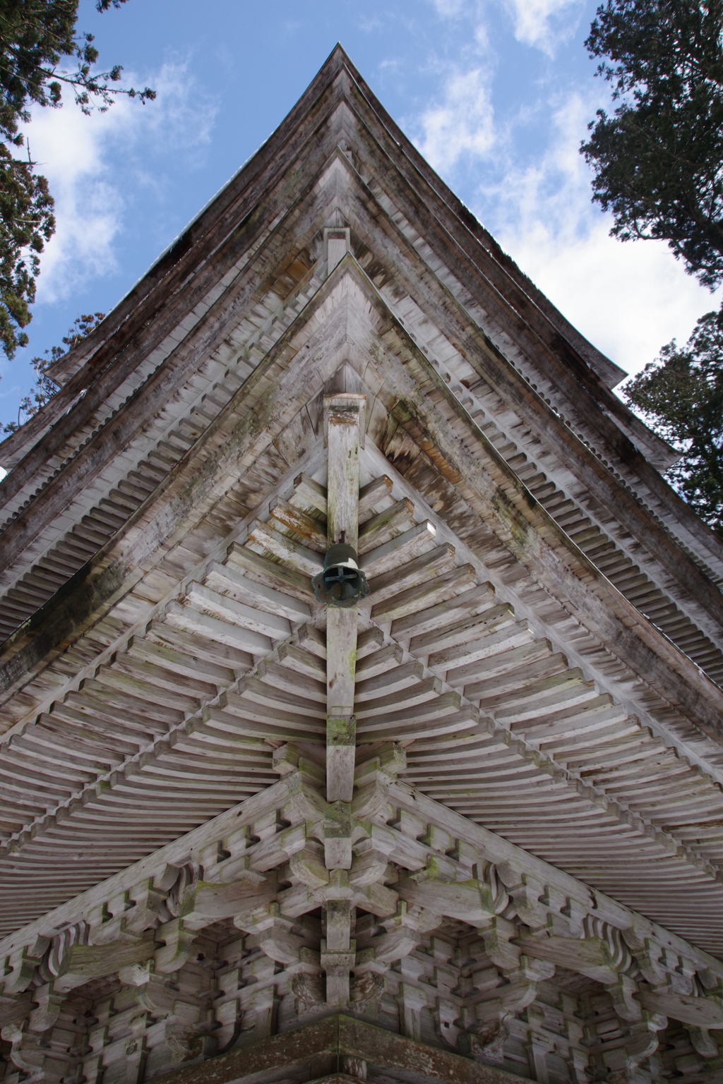 国宝・羽黒山五重塔-4