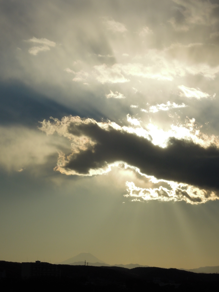 ドラゴンが空を行く-2