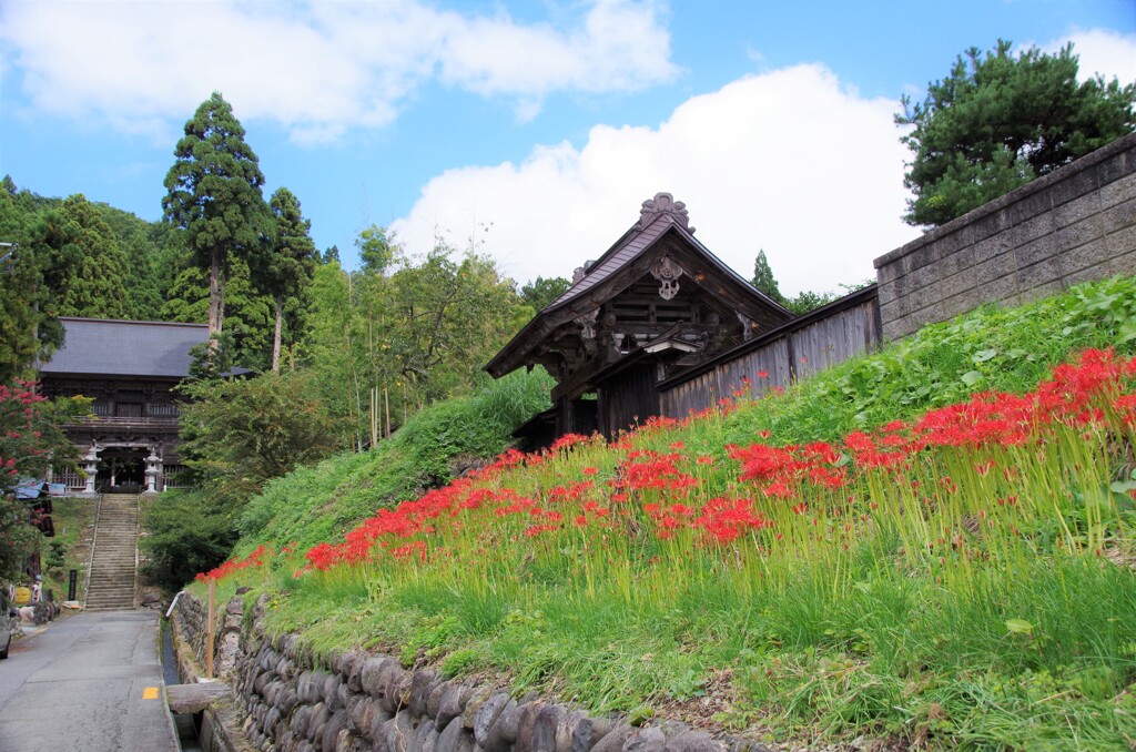 本山慈恩寺参道
