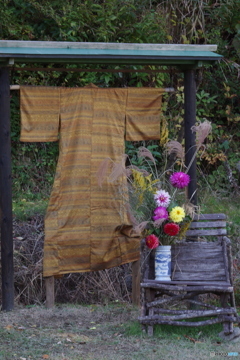 ダリアのあるオブジェ-1