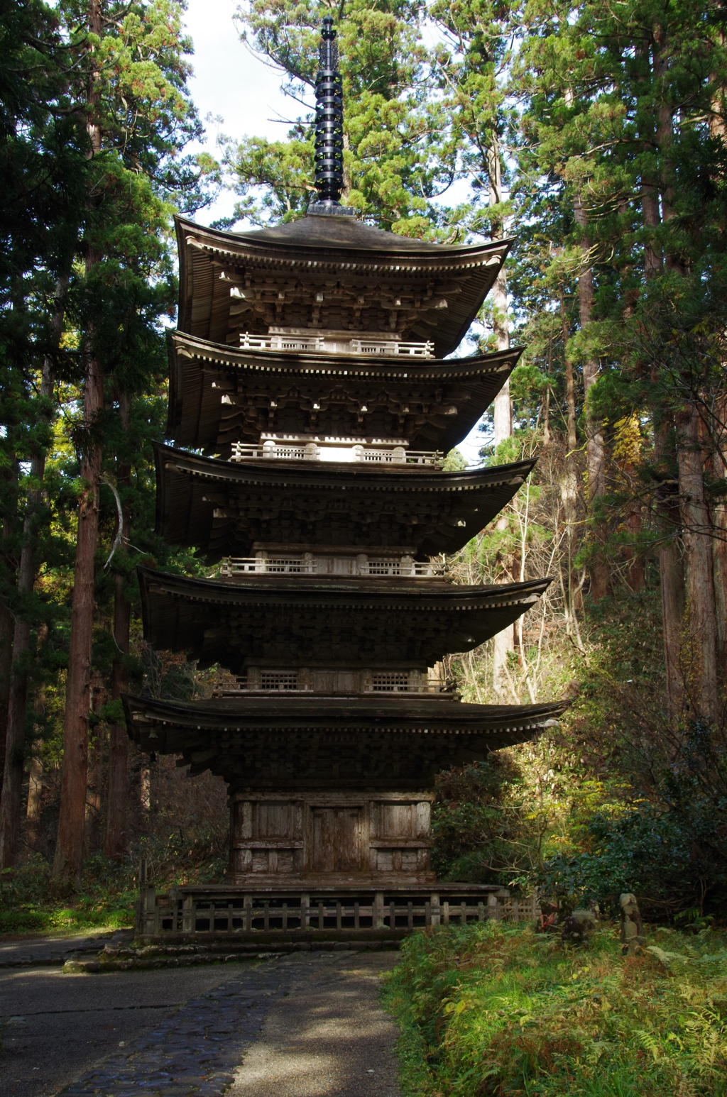 出羽三山神社-国宝・五重塔
