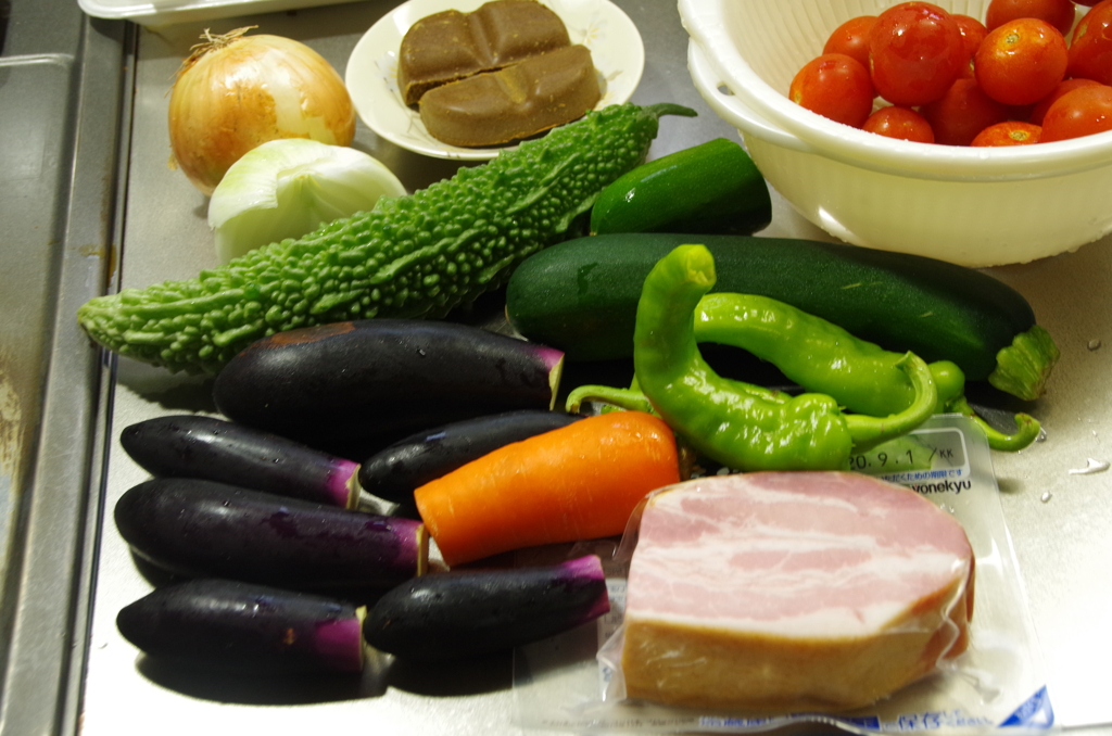 夏だ、カレーだ、夏野菜カレー作ろう1