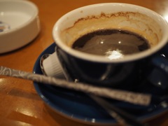 煙草の吸える店