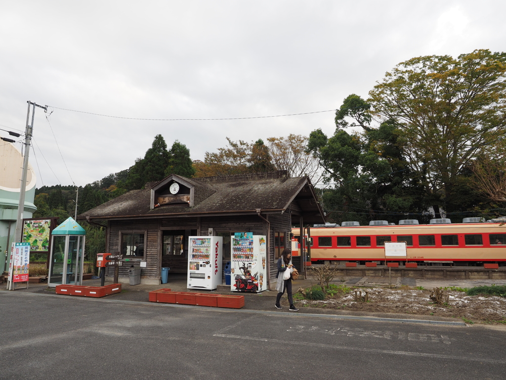 上総中野駅_遠景