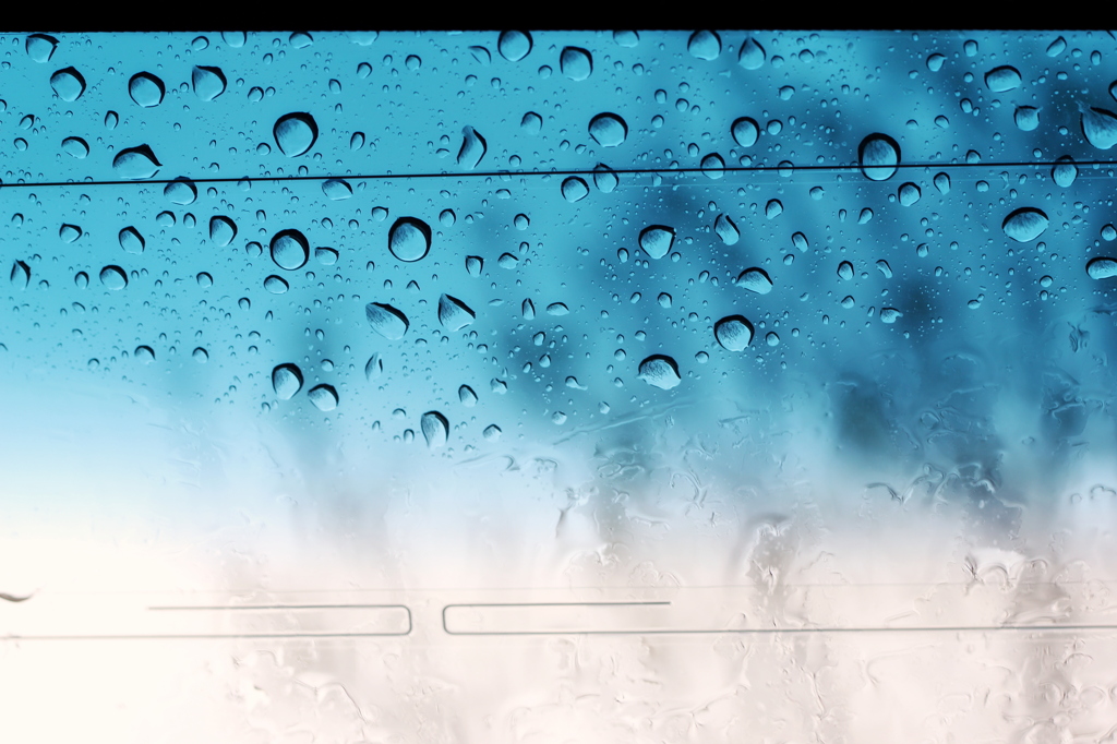 雨の日。