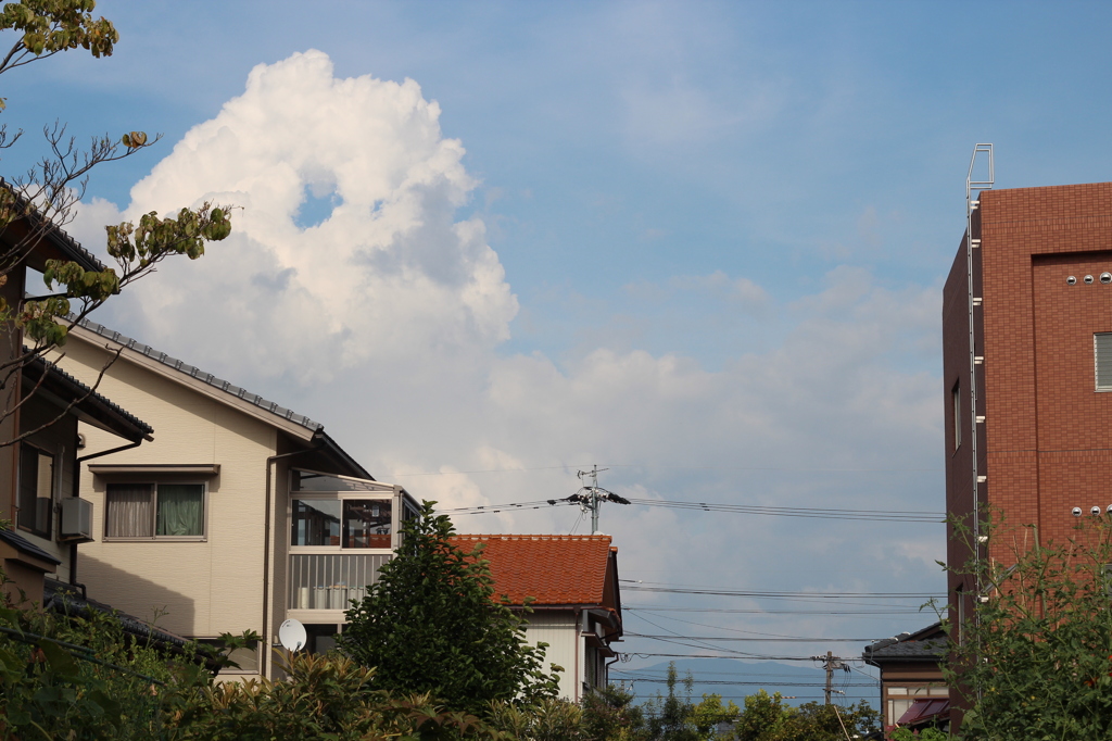 夏の終わりの空
