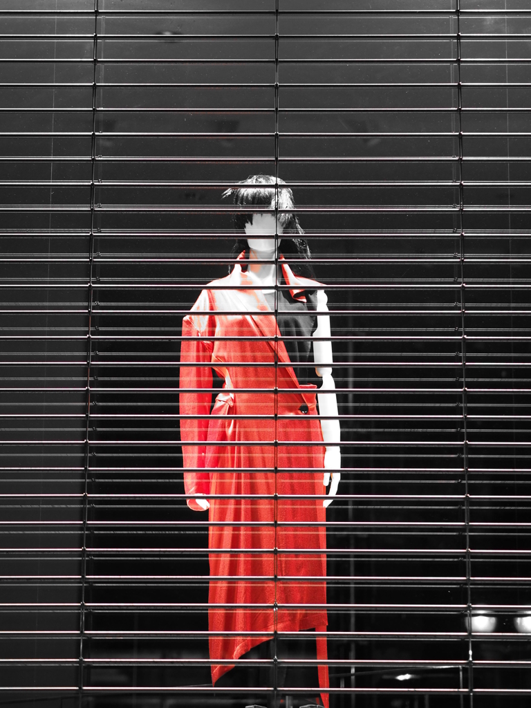 世界は女のためにある