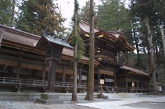静かに佇む