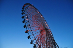 廻る廻る