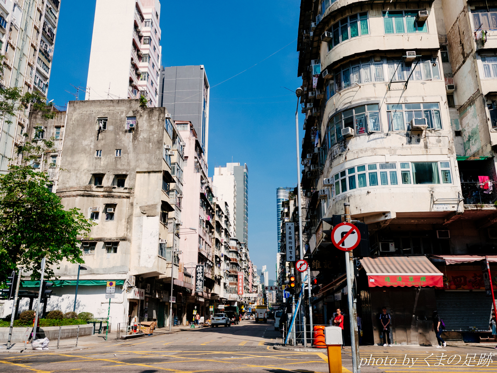 右折禁止