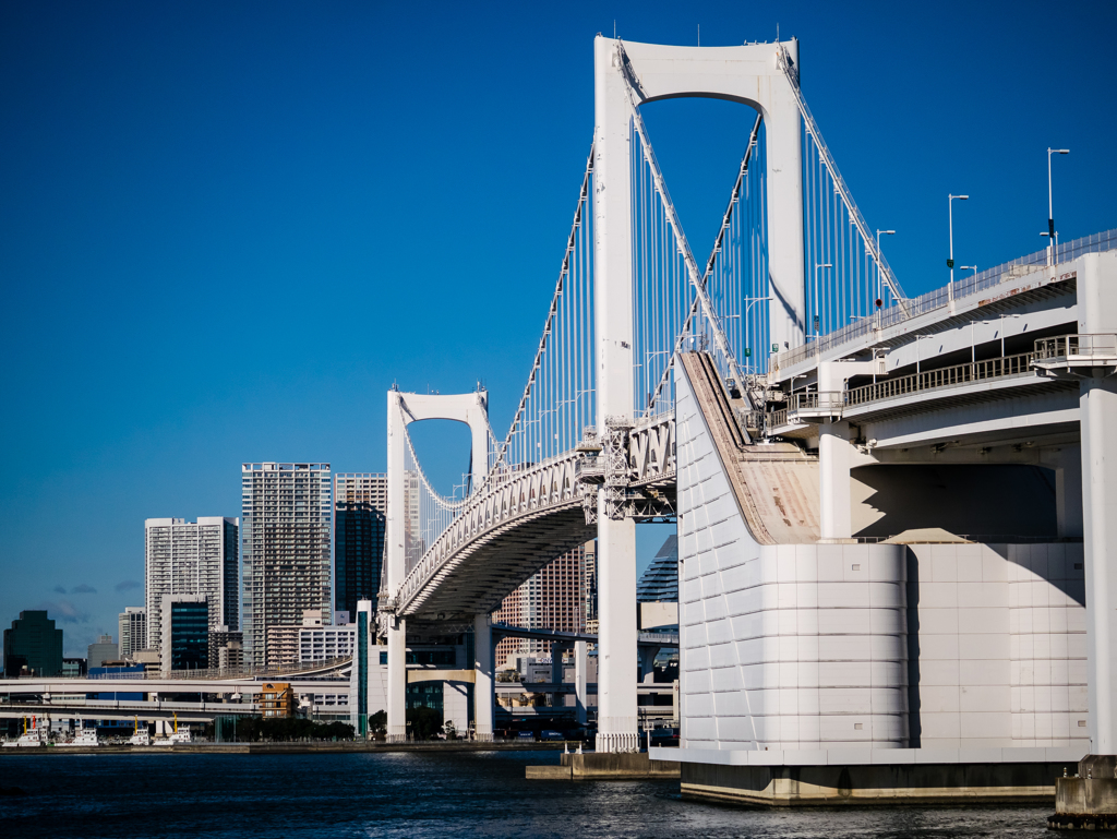 明日に架ける橋