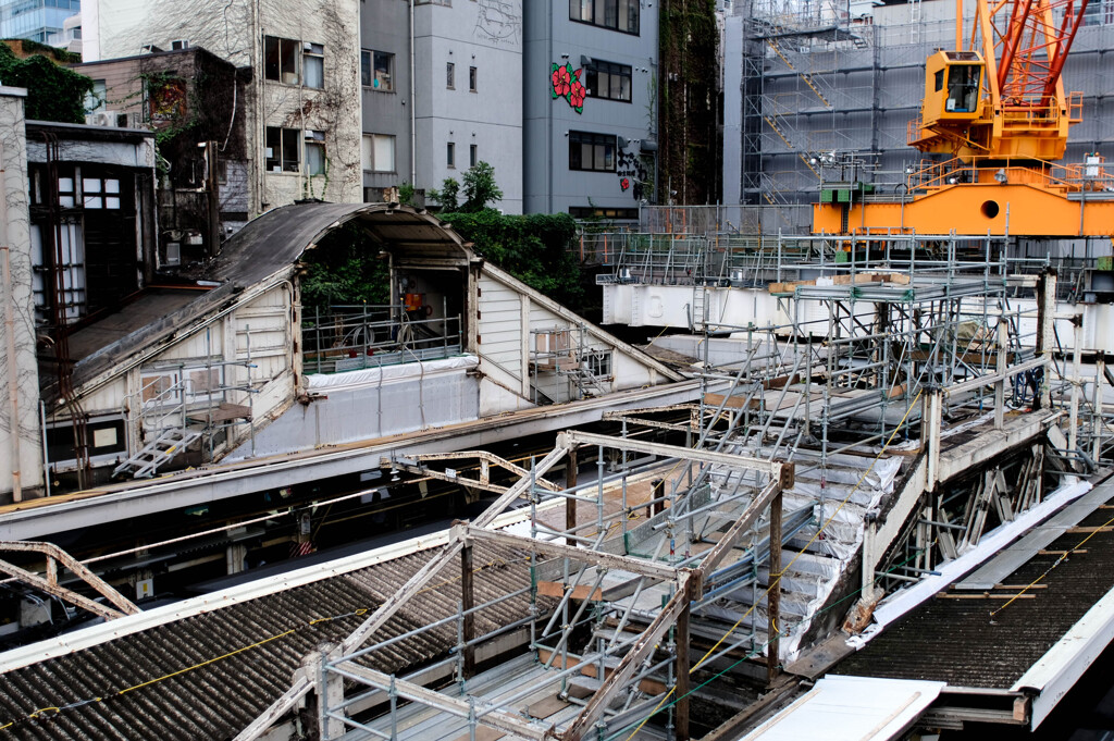 あの日待ち合わせた駅も今では