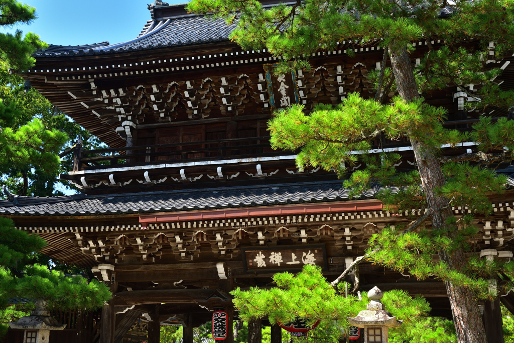知恵の文殊堂　山門