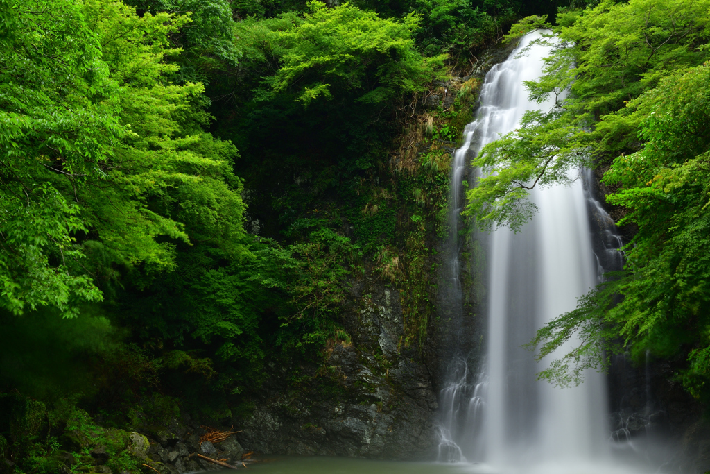 潤沢の滝