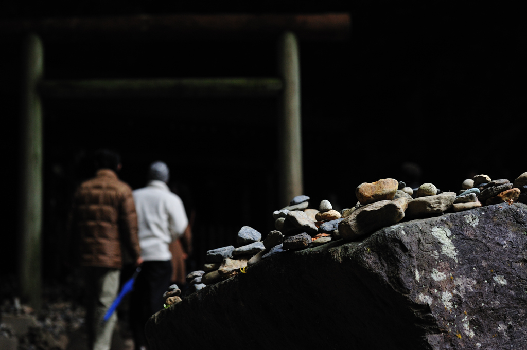 神話の里高千穂　天安河原