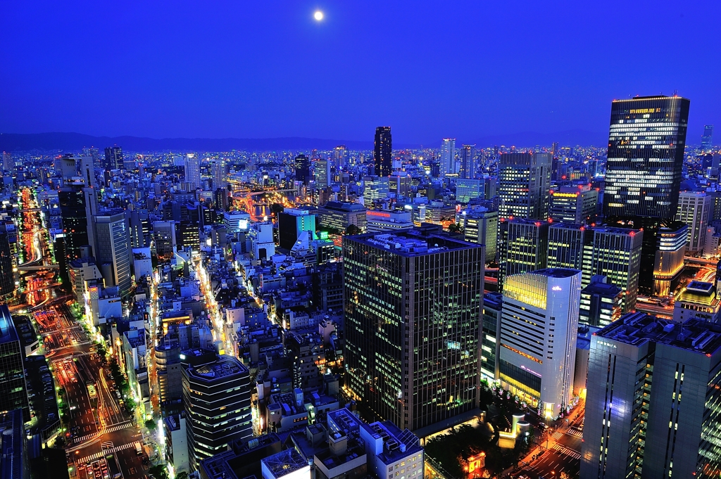 月夜のブルーシティー