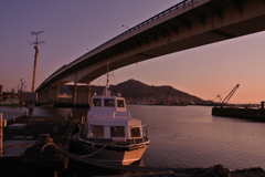 夕暮れの港３