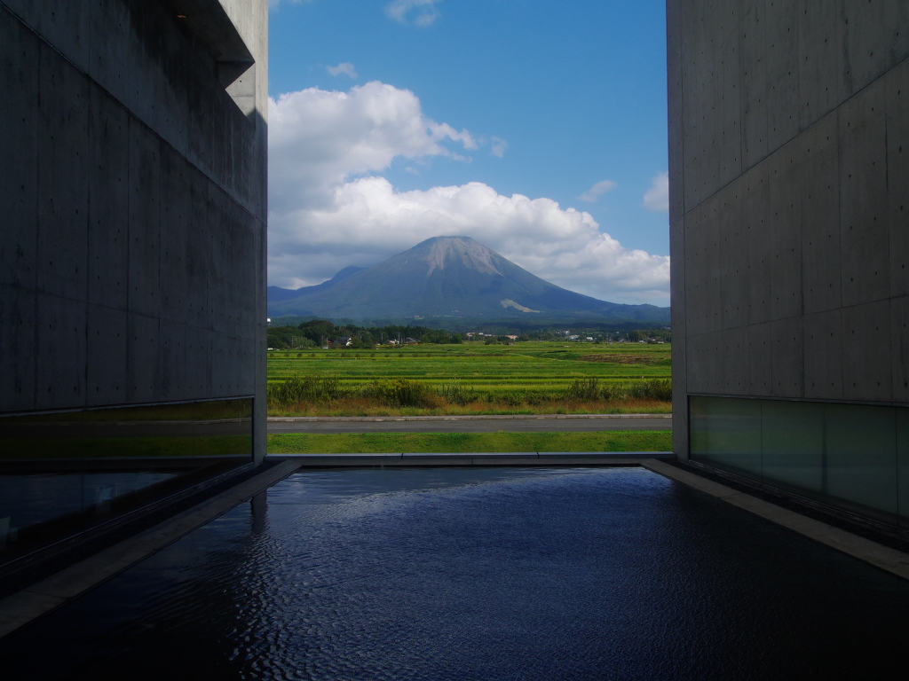 逆さ大山   ならず