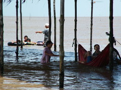 ベトナムで海水浴