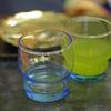 Blue glass & green tea (青いグラスと緑茶)