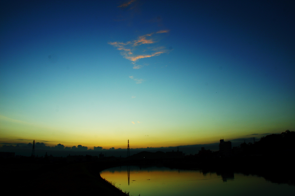 夜明け前