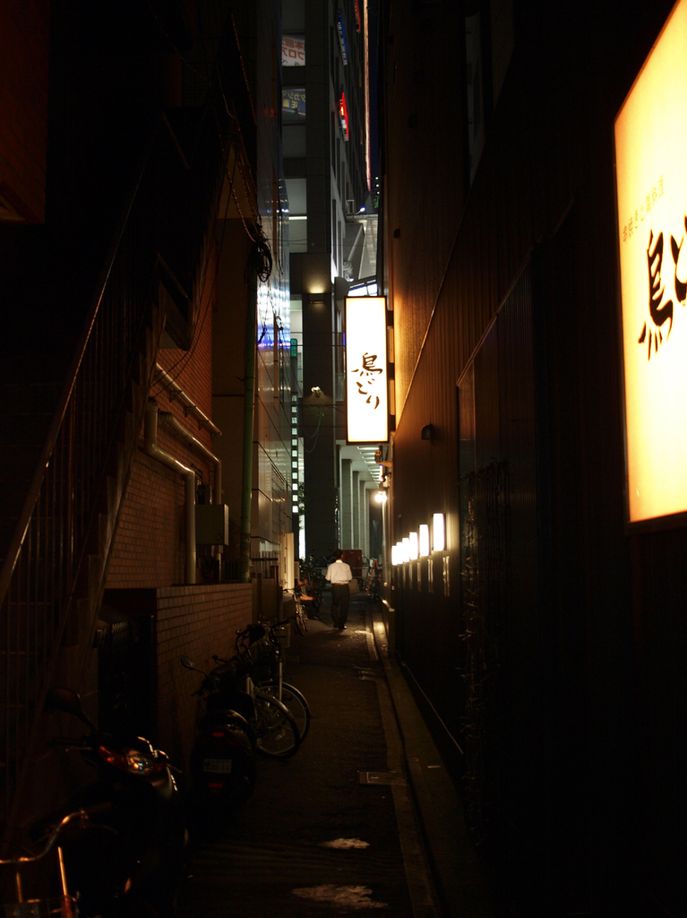 新宿路地裏02