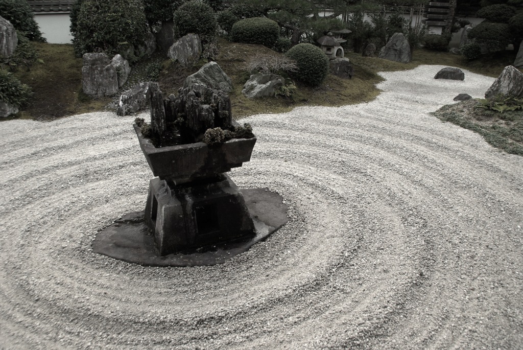 九山八海の庭