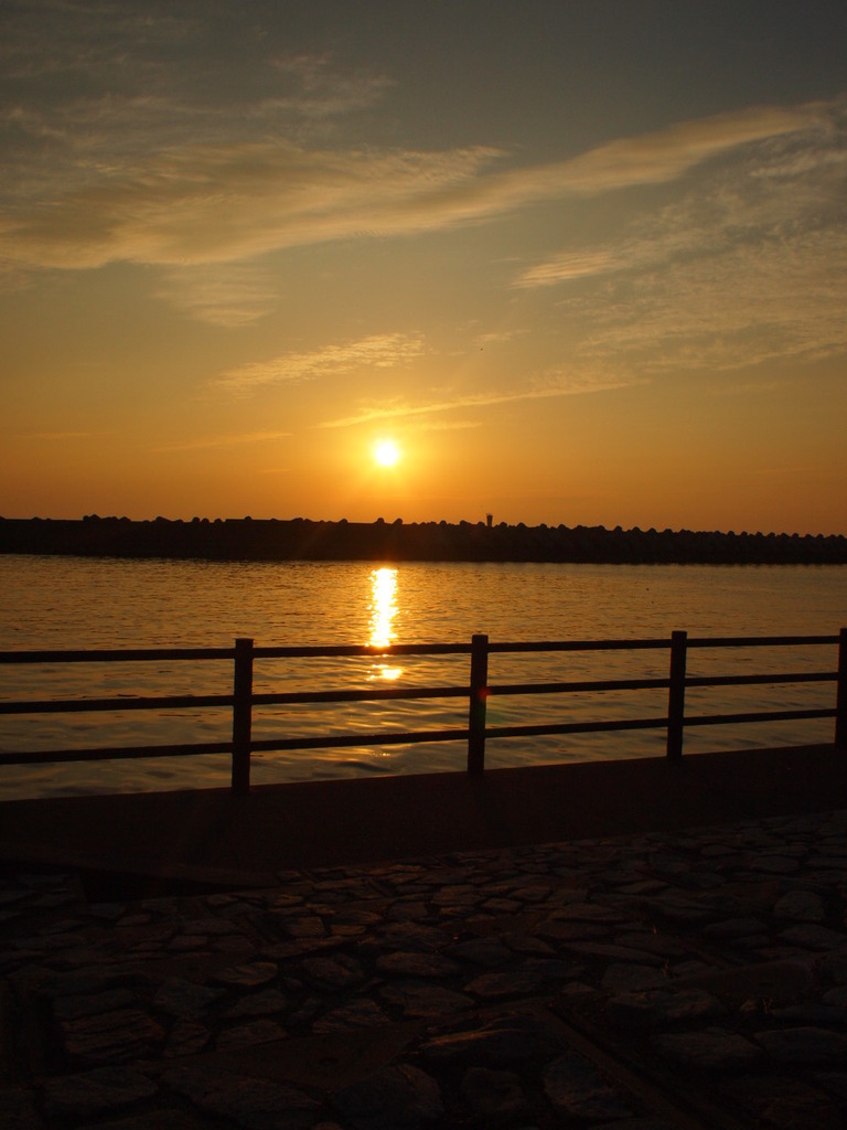 夕日の散歩道