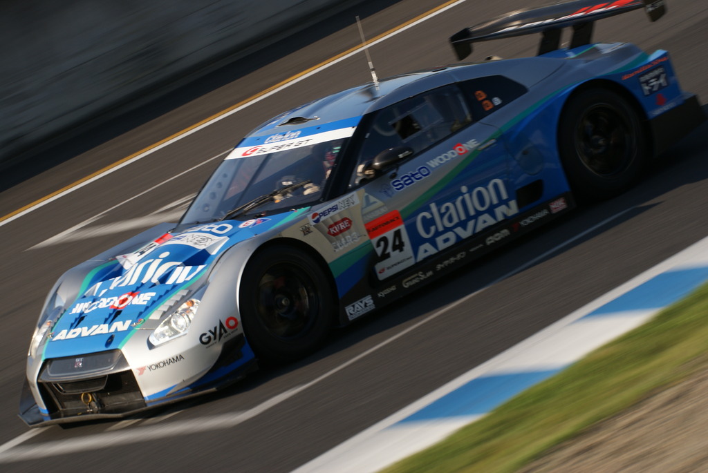 WOODONE ADVAN Clarion GT-R