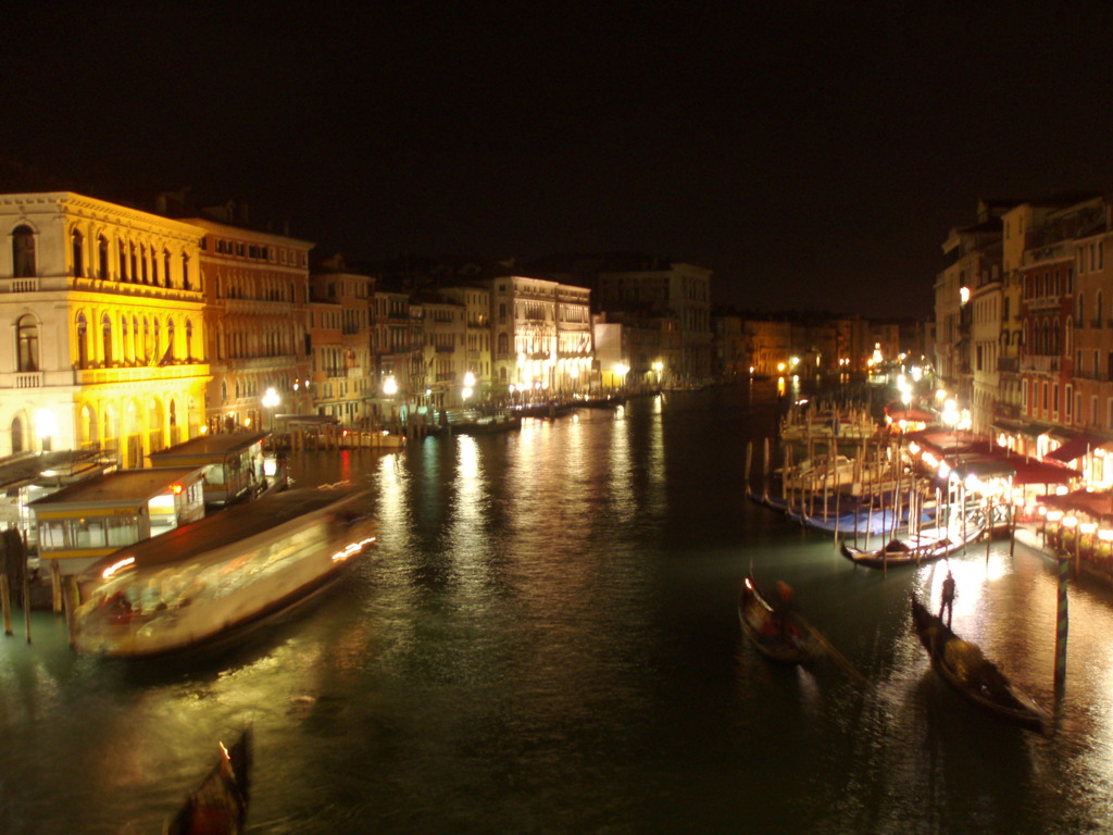 VENETIAN NIGHT