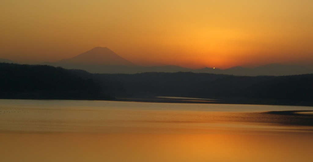 冬至の狭山湖