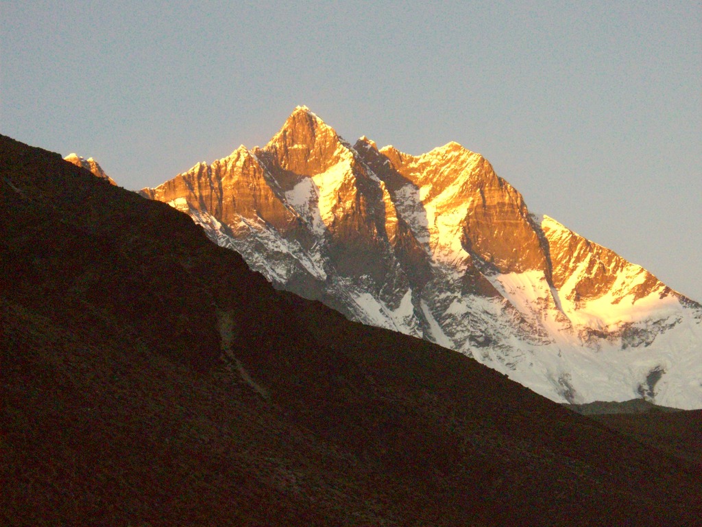 夕焼けのロ－ツェ