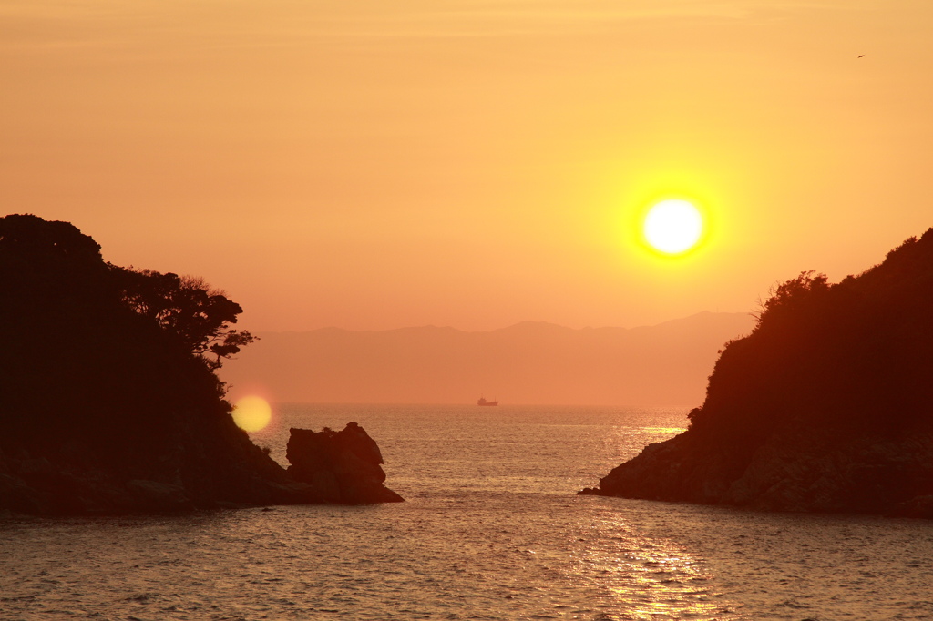 和歌浦、双子島の夕日