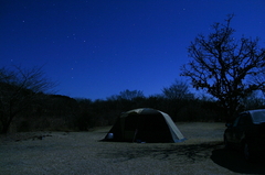 真夜中のキャンプ場
