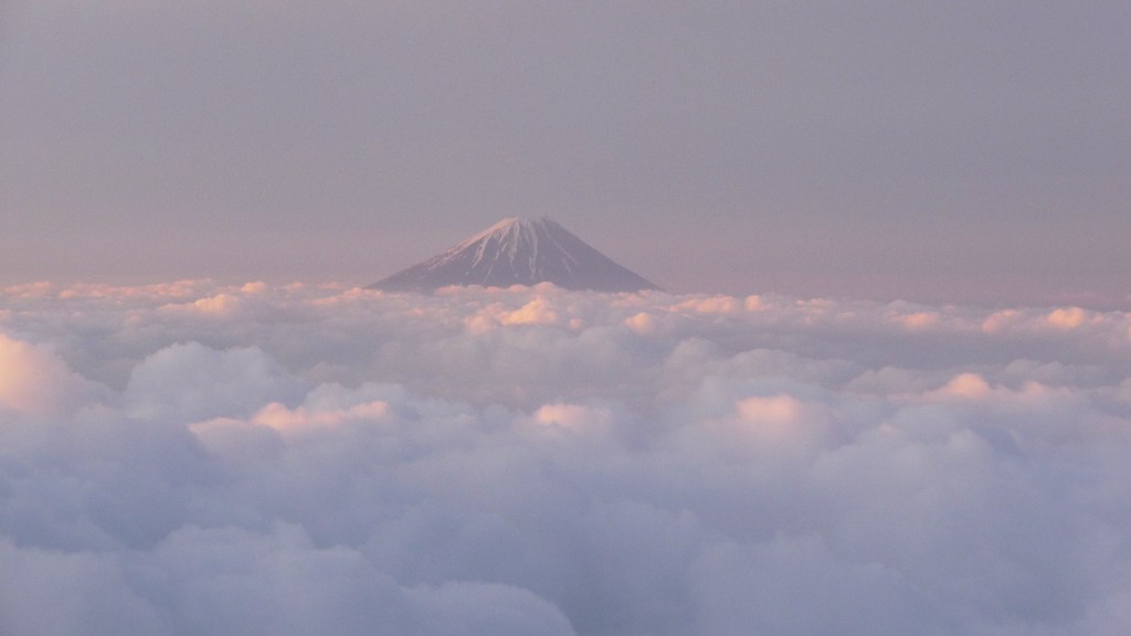 赤岳山頂よりの富士山