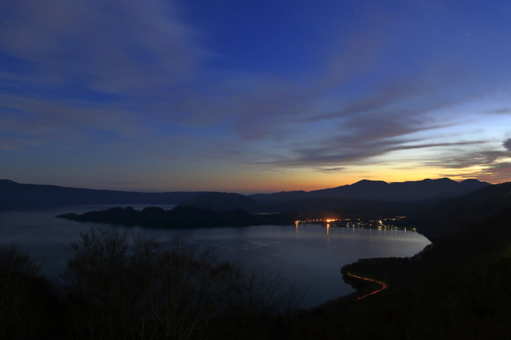 夜明け前