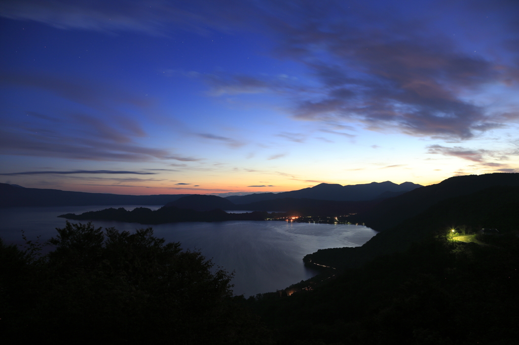 夜明け前