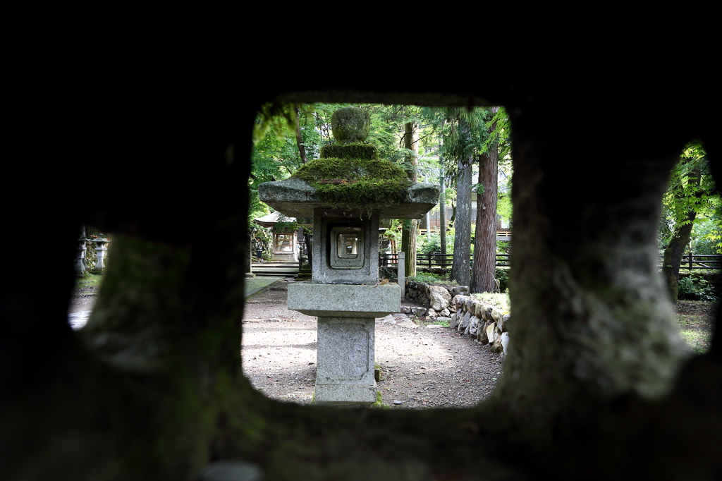 縦列燈籠