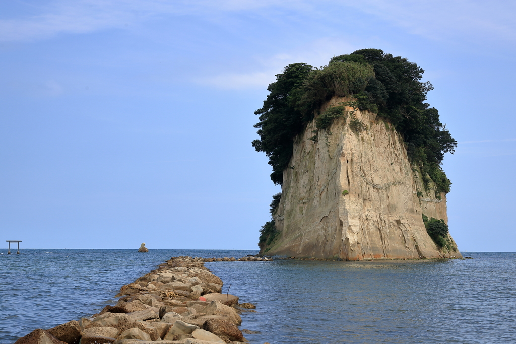 見附島（軍艦島）