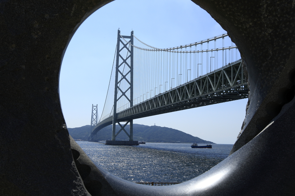 夢レンズで見る明石海峡大橋