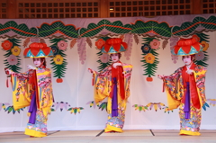 琉球舞踊をしばし鑑賞