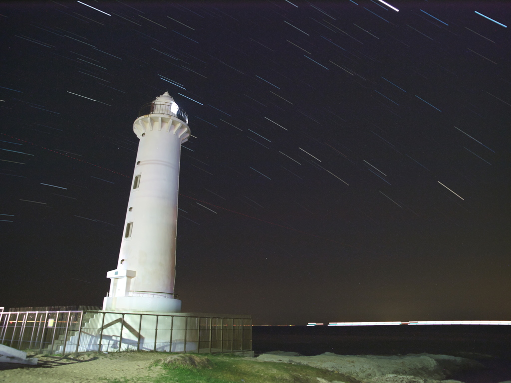 野間灯台夜景