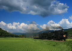 夏の日の重連ＳＬやまぐち号