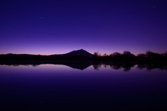 夜明けの筑波山