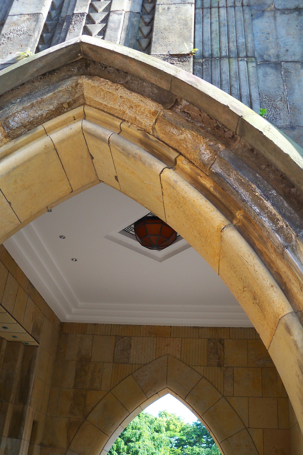 東京大学　02　安田講堂